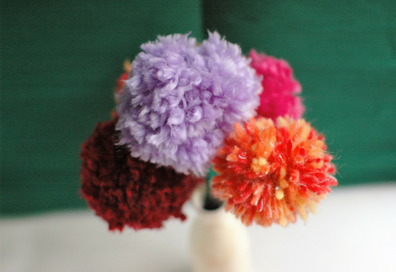 How To Make Easy Diy Pom Pom Flowers A Dreamy Fantasy 1084